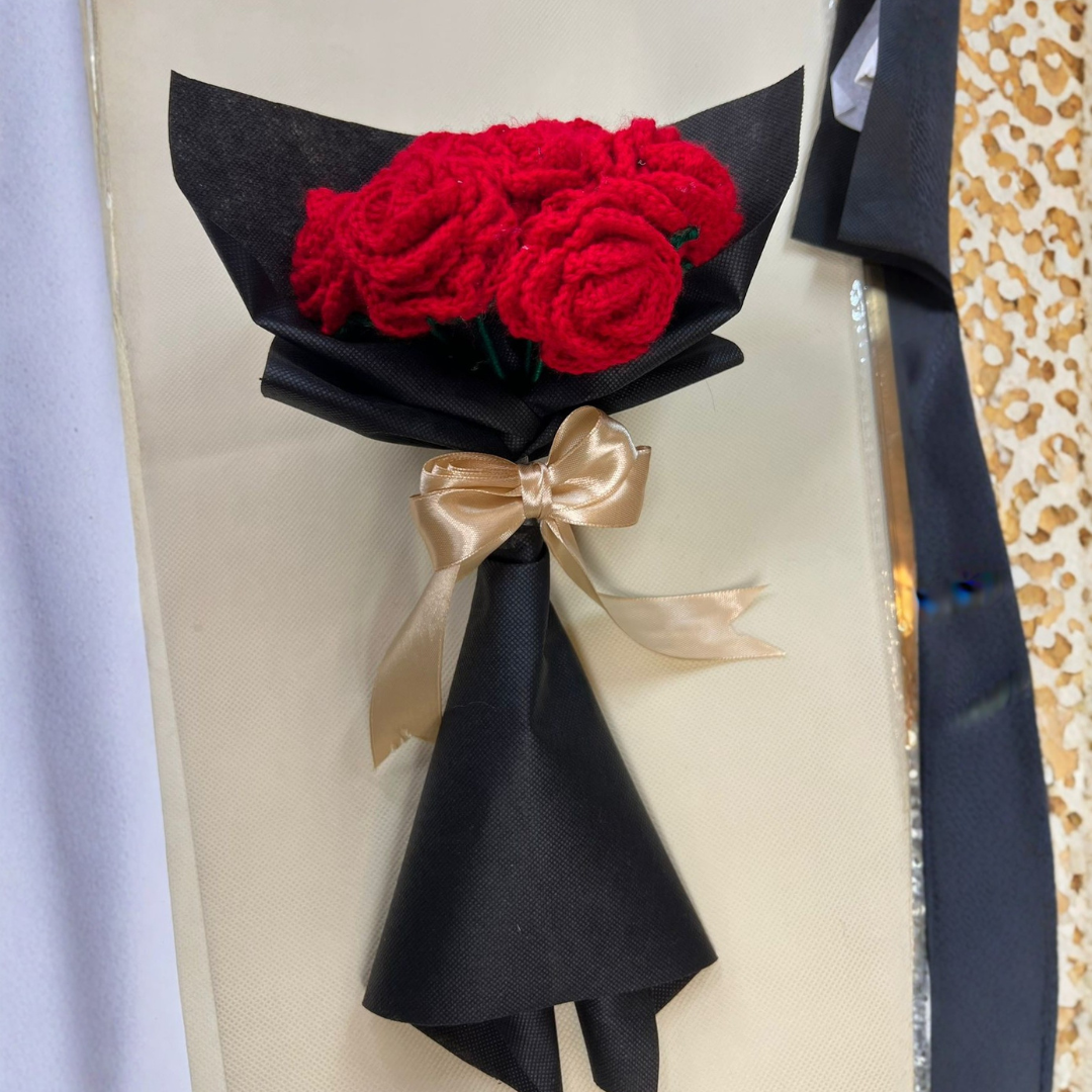 Handmade Crochet Rose Bouquet – Knitted Red Flower Gift