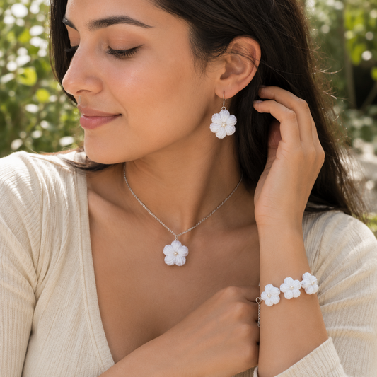 Crochet Jewellery Set – Handmade Floral Necklace, Bracelet & Earrings